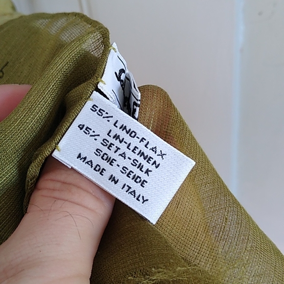 SAlVATORE FERRAGAMO green and Yellow leopards silk blend scarf - Picture 4 of 6